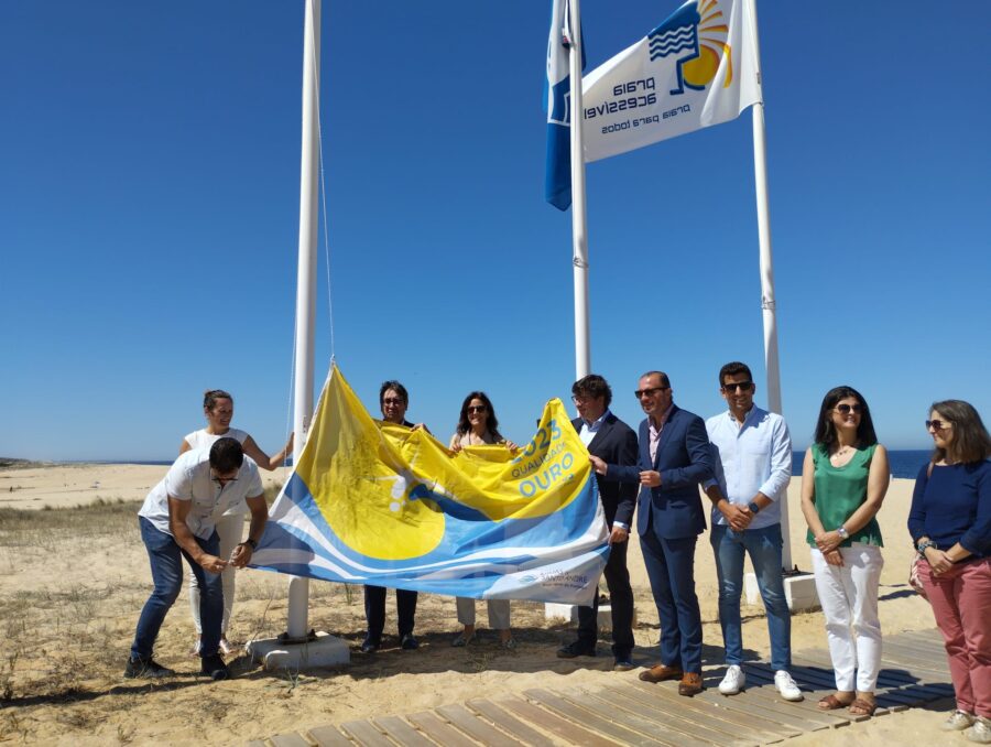 Praia Da Costa De Santo Andr Distinguida A Bandeira Praia De Ouro