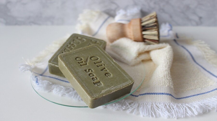 Está na hora de mudar para os produtos de limpeza “verdes” (a saúde agradece)